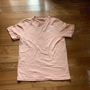 pink nike tshirt